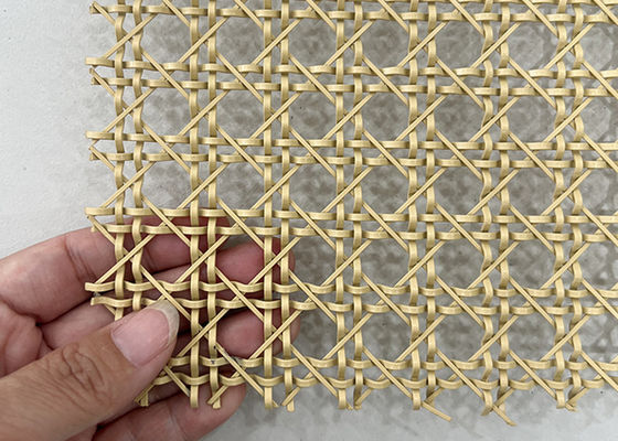 金色の建築金属の網のステンレス鋼装飾的な編まれたワイヤーを塗りなさい