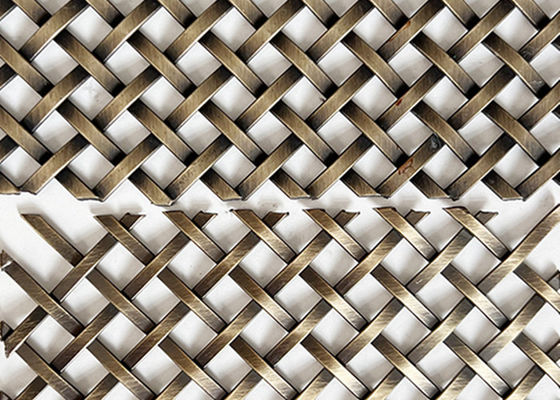 青銅色色の骨董品壁のための真鍮の編まれたロックのひだの金網