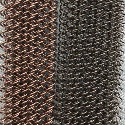 建築と景観デザインのためのカスタマイズされた穴サイズ銀金属コイルドレッパー