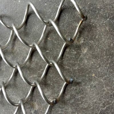 レストランの装飾のためのカスタマイズされた長さの金属コイルカーテン