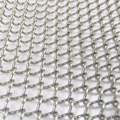 室内隔壁 装飾用金属ローラーシャッター 70mm メッシュ 5mm 開口スプレーペイント