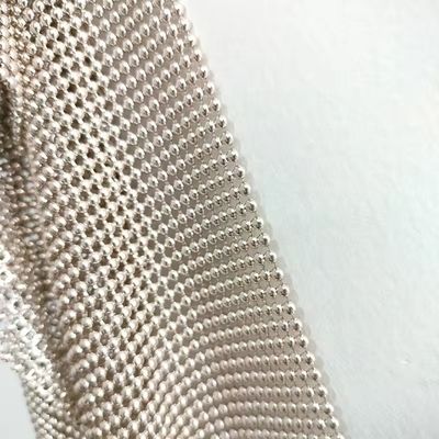 柔らかいアルミメタルセキンメッシュ メタリック布 チェーン メールカーテン布