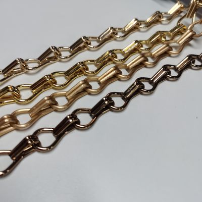 15.7mm x 8.85mm サイズ アルミのカスタムパターンの金属カーテン