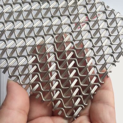 4.5mm メッシュ 厚さ ステンレス スチール メタル キャビネット ドアのための装飾用ワイヤグリル
