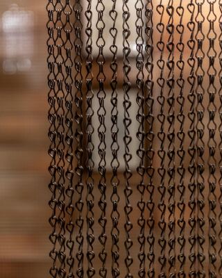 24mmチェーン間隔アルミニウムチェーンフライスクリーン、簡単な設置と優れた換気で虫除け