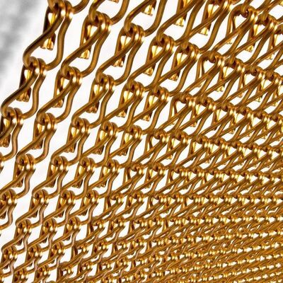 12x24mm チェーンサイズ アルミ チェーンカーテン 60% オープン エリアと 1.2mm ワイヤー直径 昆虫保護