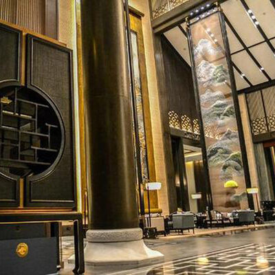 Good Flexibility Stainless Steel Architectural Mesh with 2.5mm X 4 Cable Diameter and Antique Bronze Plated Surface for Building Facades