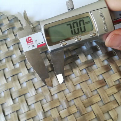 2.5mm X 4ケーブル径の優れた柔軟性ステンレス鋼建築用メッシュ