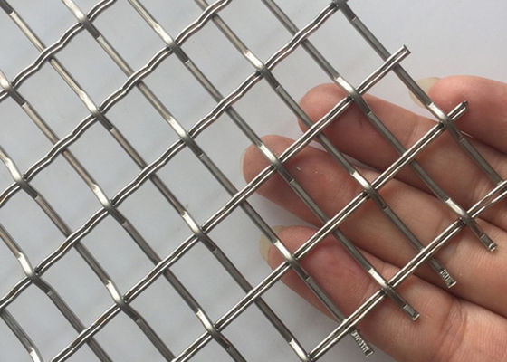 3.3mmの304ステンレス鋼のひだを付けられた金網の編まれた建築網の正面
