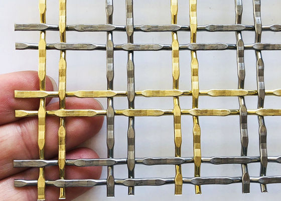 3.3mmの30m旧式な真鍮の装飾的な編まれたキャビネット ドアのためのグリルを金網