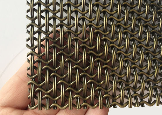 ロックは装飾的な編まれた金網のEcoの正面建築スクリーンの壁にひだを付けた