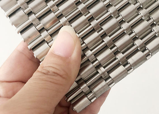 4mの自由なオイルによって編まれる金網は耐火性のエレベーターのドアのクラッディングにパネルをはめる