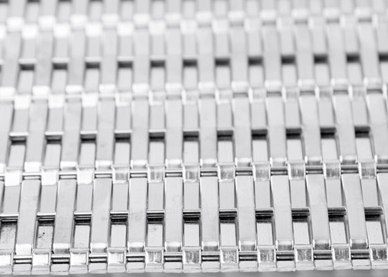 編まれた装飾的な金属によって編まれる金網はBunningsに304 L6mパネルをはめる